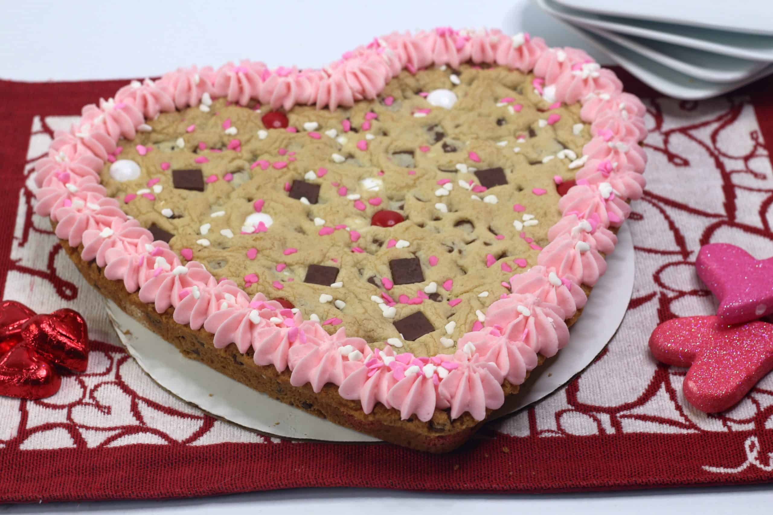 Chocolate Chip Cookie Cake - I Heart Eating