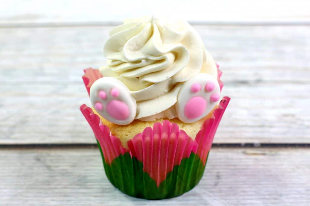 Bunny Feet cupcake