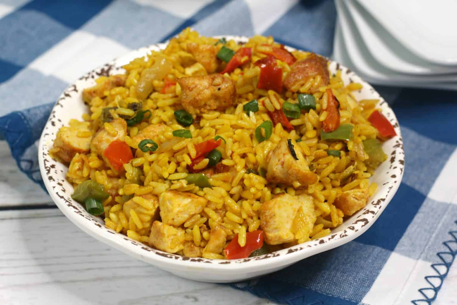 Instant Pot Arroz Con Pollo - Mama's On A Budget Perfect for dinner