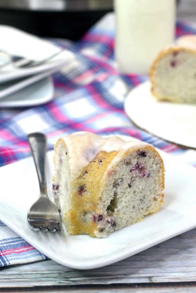 Instant Pot Blackberry Cake