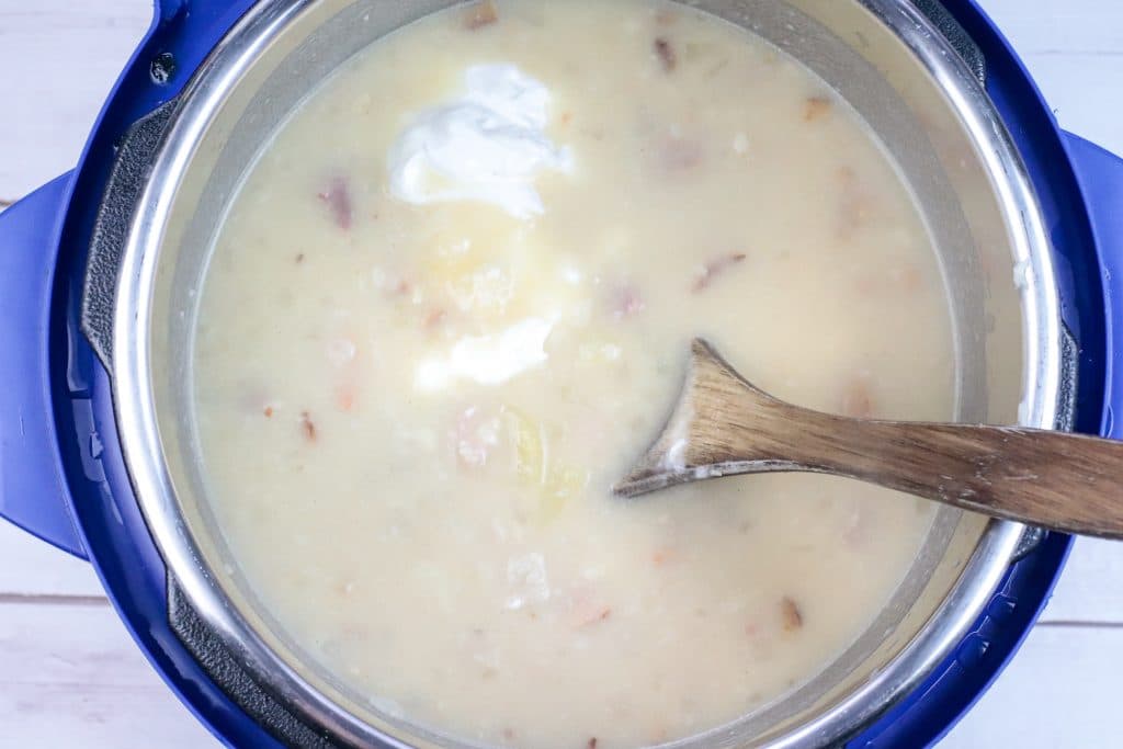 cooked soup in pot