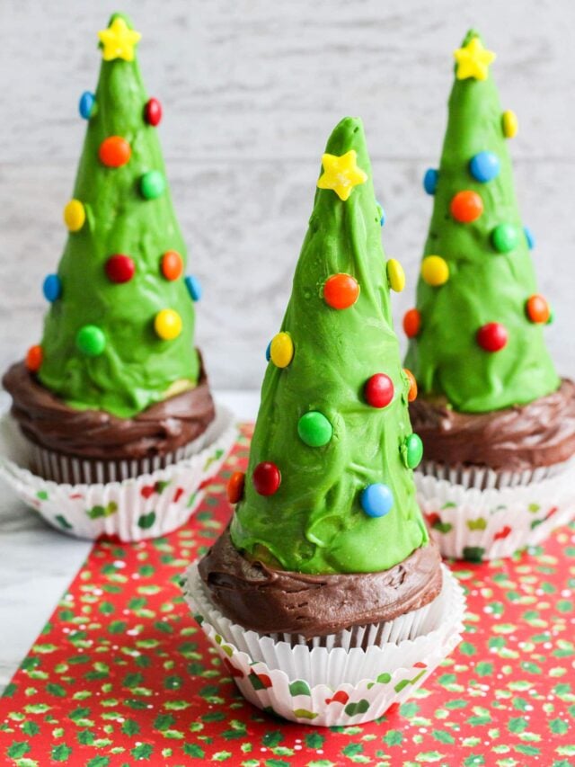 cropped-Christmas-Tree-Cupcakes-Sample-4-5.jpg