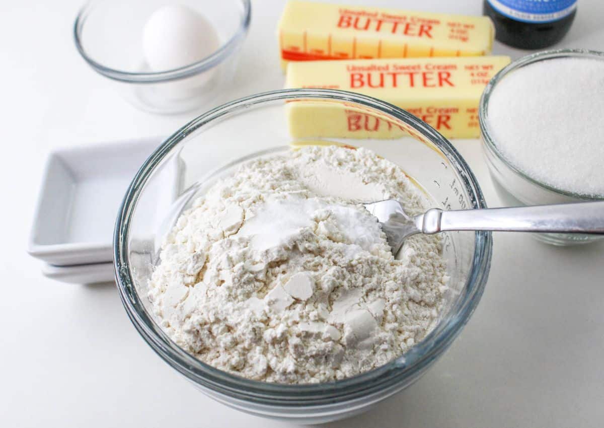 flour, baking powder and salt in a glass measuring cup
