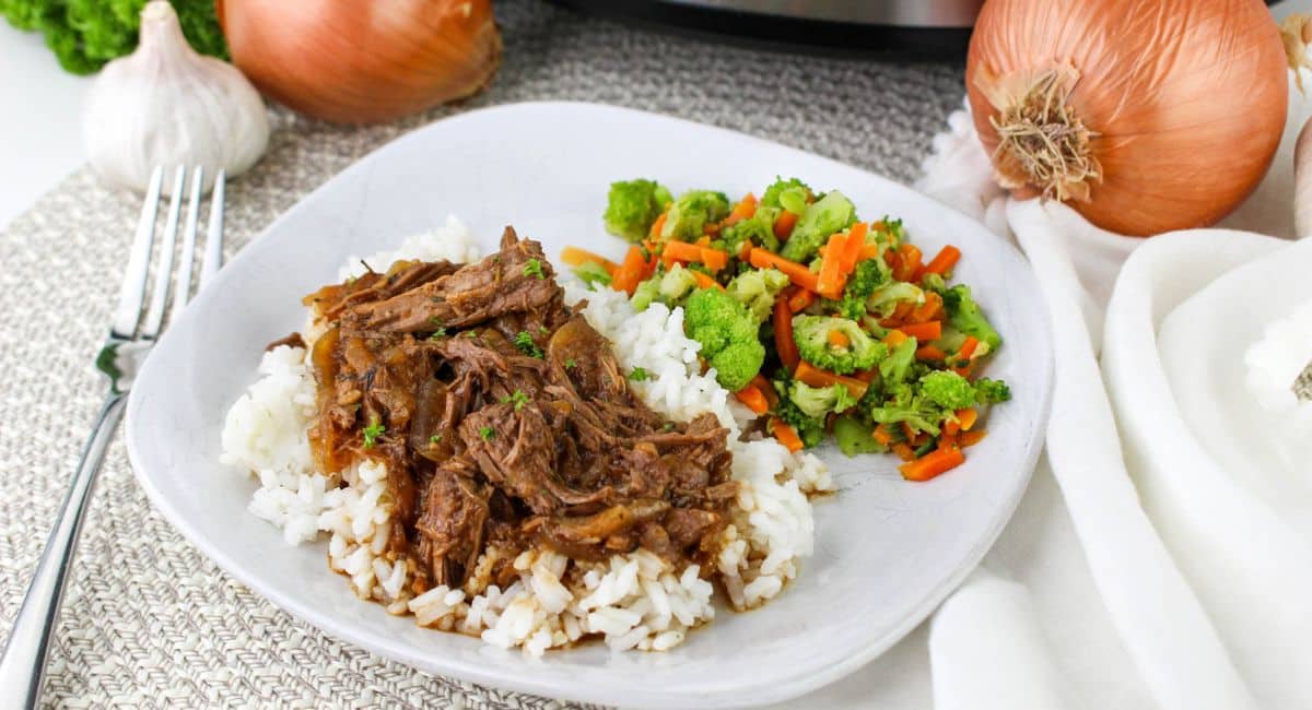 Slow Cooker Braised Steak and Onions Mama's On A Budget