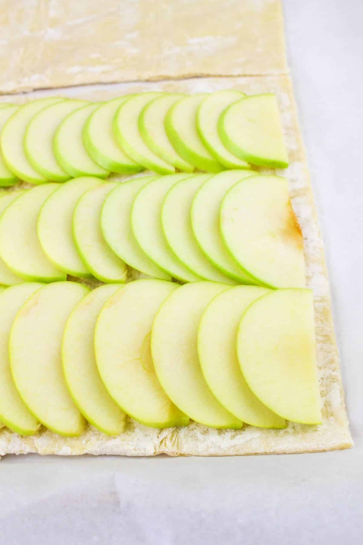 Puff Pastry with apples on top