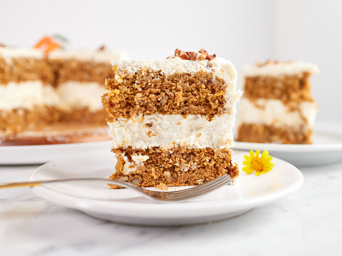 Keto carrot cake